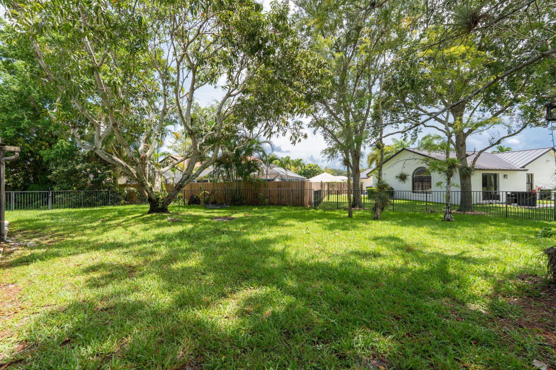 1738 Lindsey Court, Wellington, FL 33414 Photo
