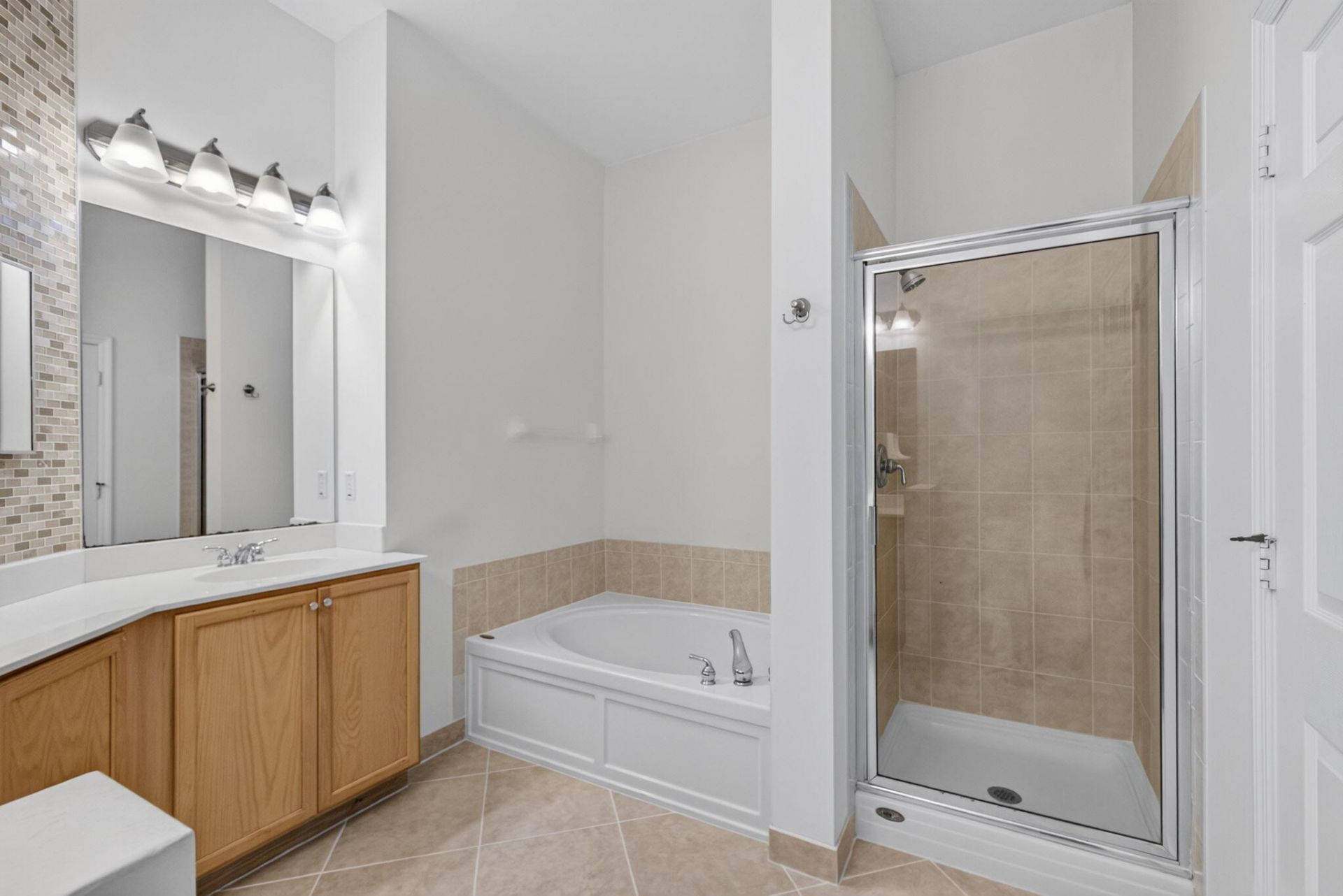 4991 Bonsai Circle, Unit 107, Palm Beach Gardens, FL 33418 Photo