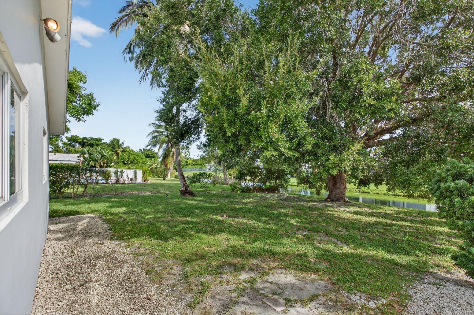 2421 NW 114th Avenue, Coral Springs, FL 33065 Photo