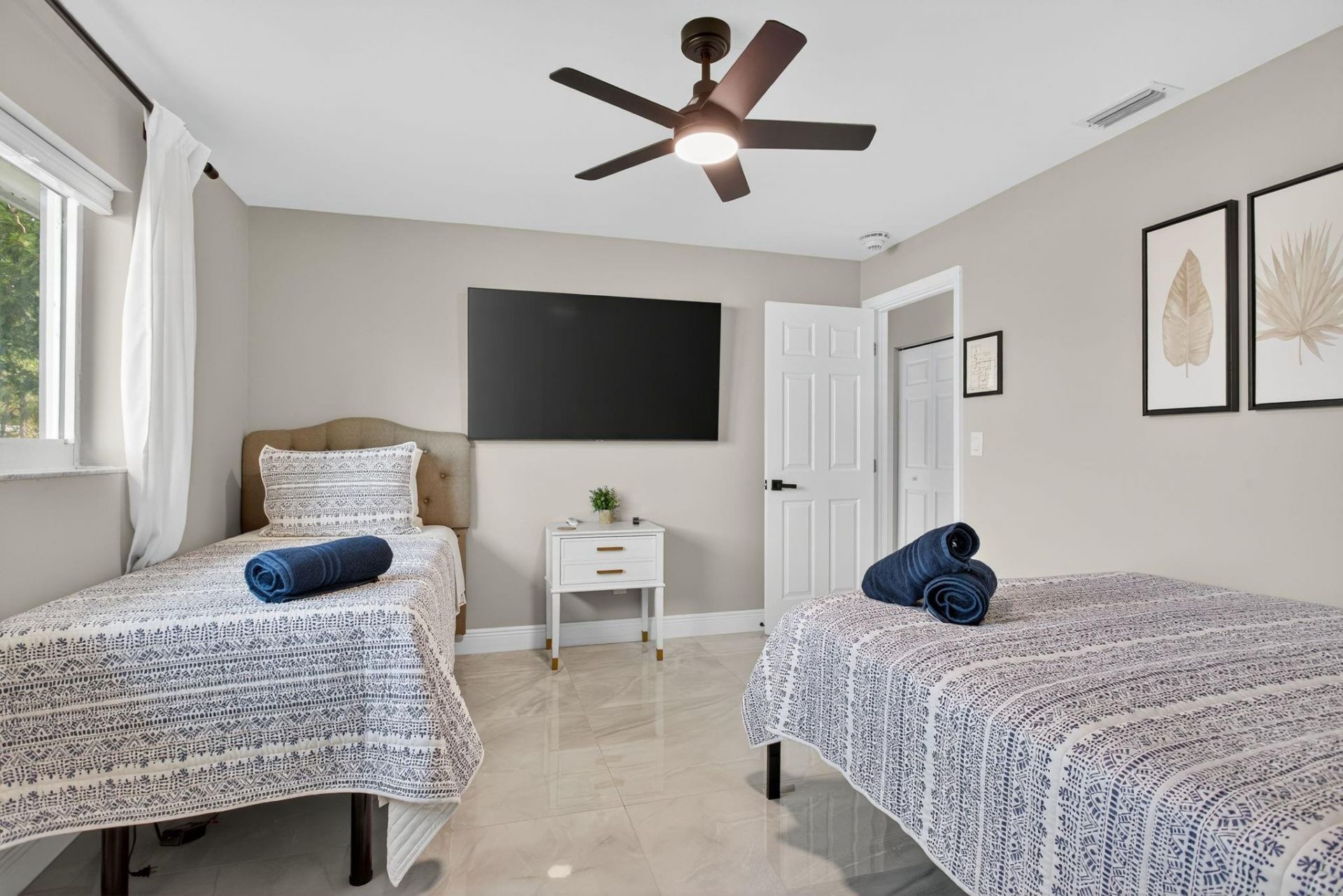 2421 NW 114th Avenue, Coral Springs, FL 33065 Photo