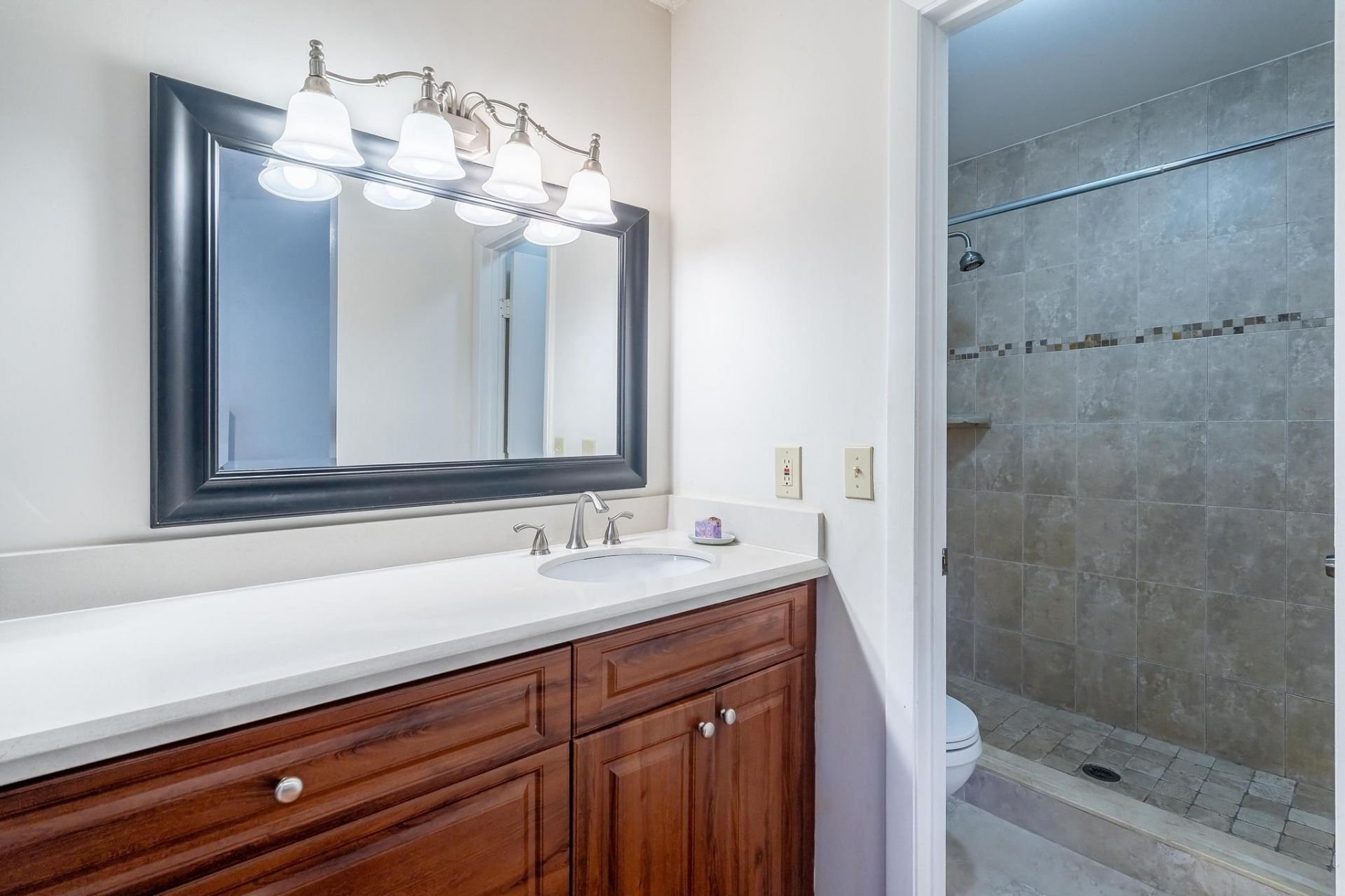 3727 Carambola Circle N, Unit 2823, Coconut Creek, FL 33066 Photo