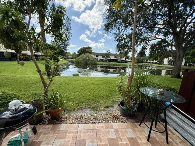 3727 Carambola Circle N, Unit 2823, Coconut Creek, FL 33066 Photo