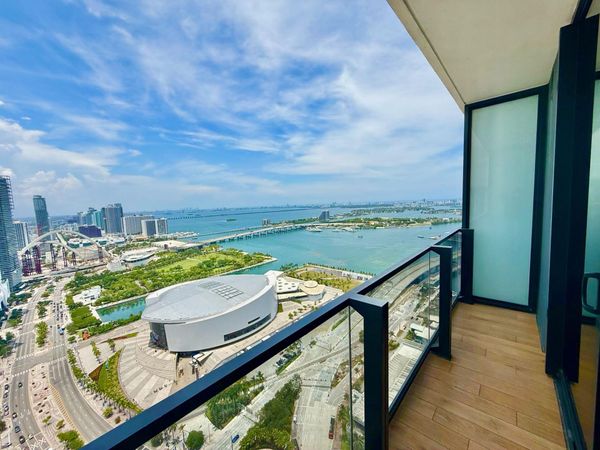 398 NE 5th Street, Unit 3907, Miami, FL 33132