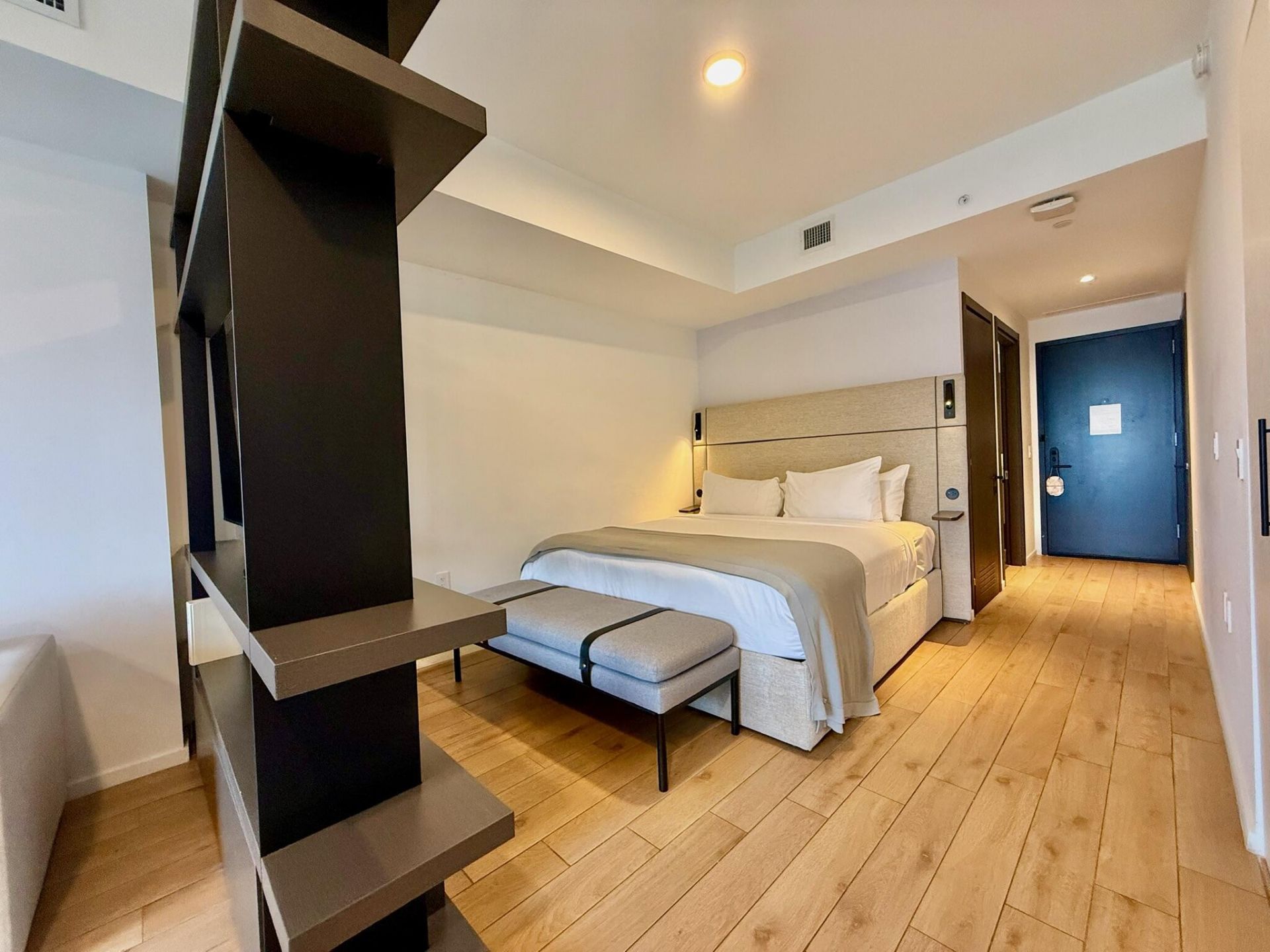 398 NE 5th Street, Unit 3907, Miami, FL 33132 Photo