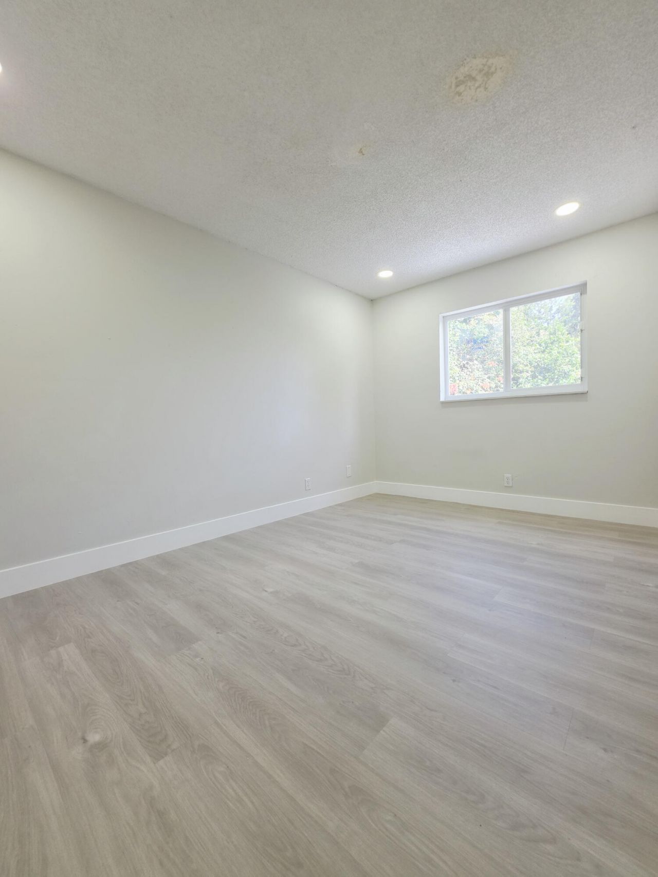 8090 NW 12th Street, Unit D, Margate, FL 33063 Photo