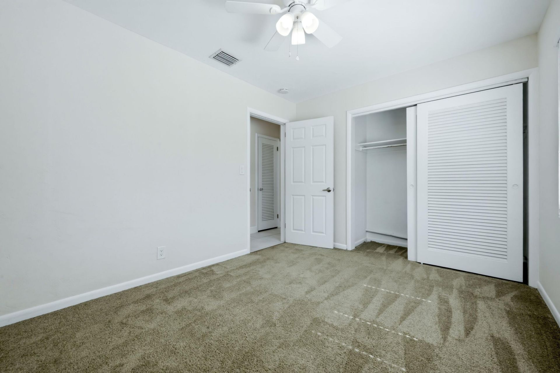 5920 Lake Osborne Drive, Lake Worth, FL 33461 Photo