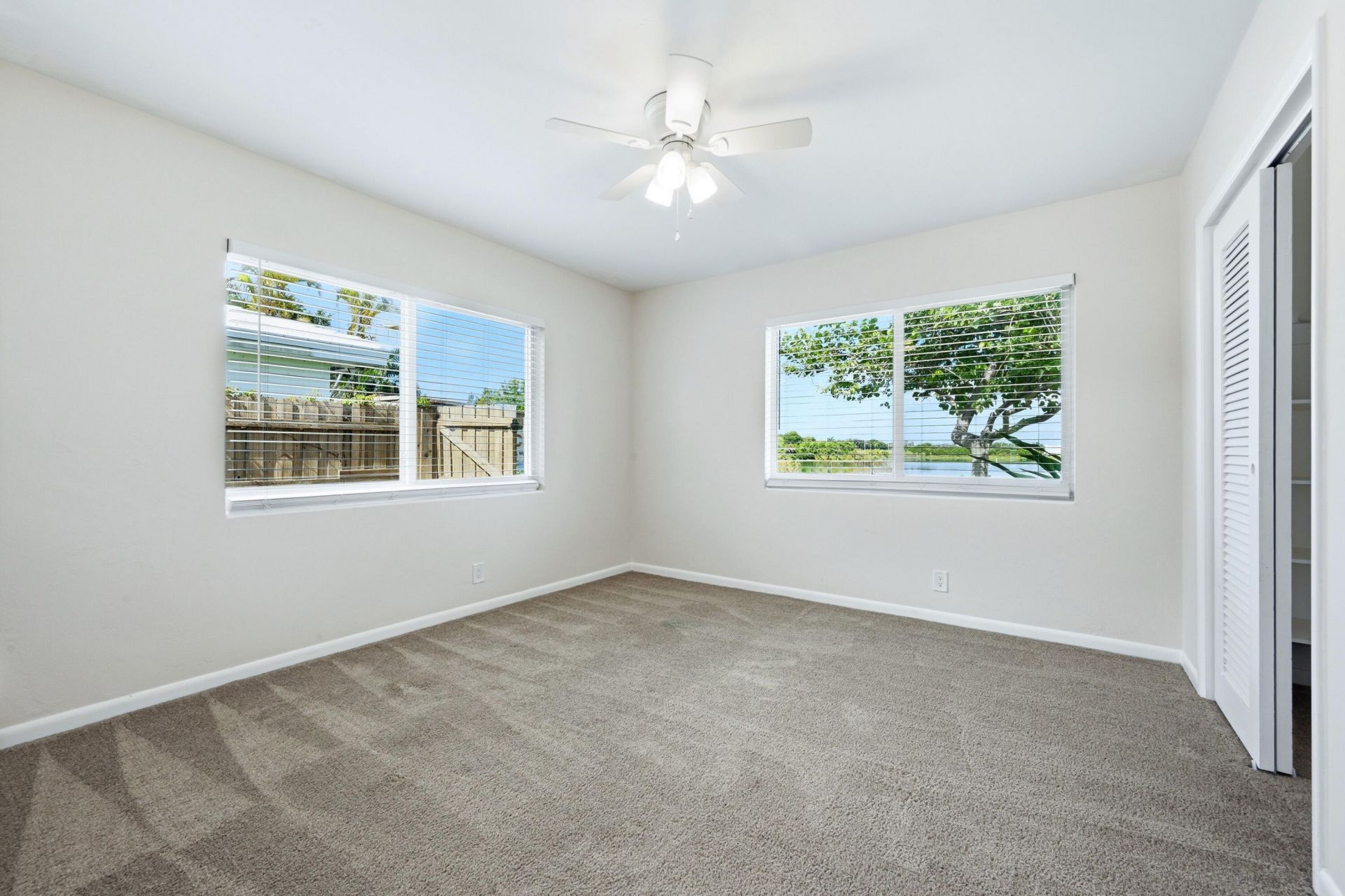 5920 Lake Osborne Drive, Lake Worth, FL 33461 Photo