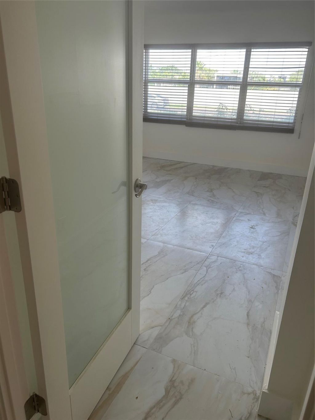 550 Bayshore Drive, Unit 102, Fort Lauderdale, FL 33304 Photo