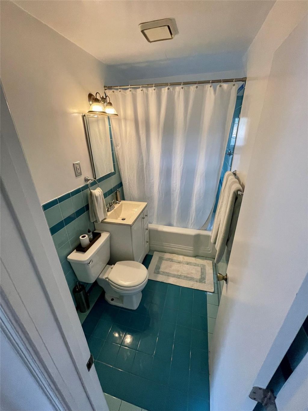 904 SE 12th Street, Fort Lauderdale, FL 33316 Photo