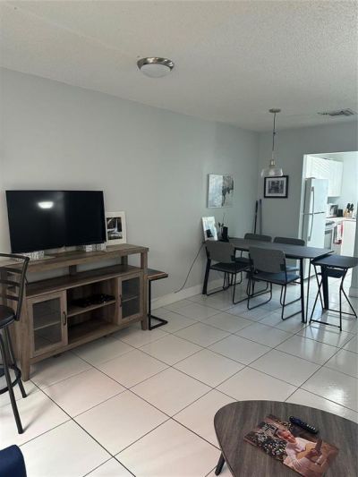 4121 NE 21st Terrace, Unit #3, Lighthouse Point, FL 33064 Photo