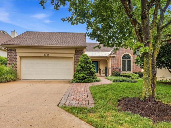 6305 W 92 Street, Overland Park, KS 66212