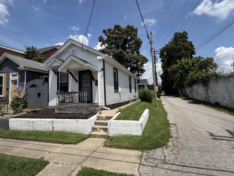 209 Davies Street, Covington, KY 41016 Photo 2