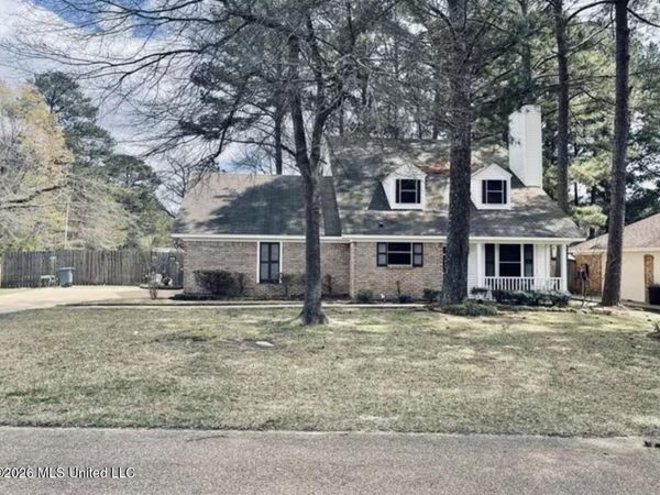 102 Riverbend Drive, Byram, MS 39272