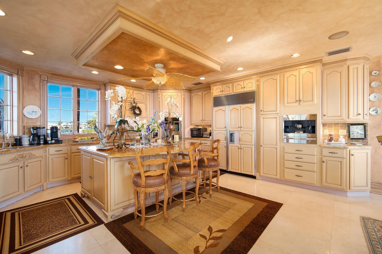 390 13th Street, Key Colony, FL 33051 Photo