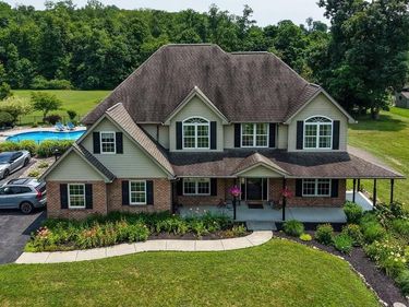 137 LAKEVIEW ROAD, BERNVILLE, PA 19506