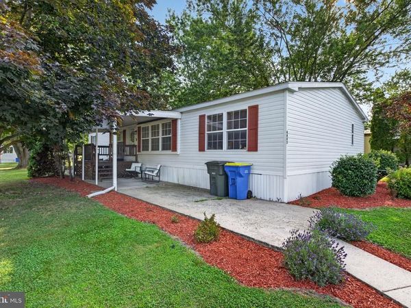 6405 DUPONT AVENUE , DOVER, PA 17315
