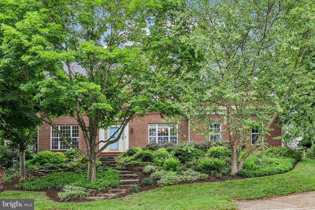 47404 MIDDLE BLUFF PLACE, STERLING, VA 20165