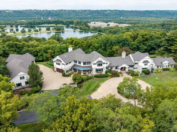 5 Twin Hills Ridge Drive, Cincinnati, OH 45230