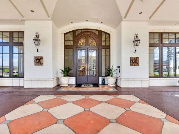 345 BAYSHORE BOULEVARD , Unit 403, TAMPA, FL 33606