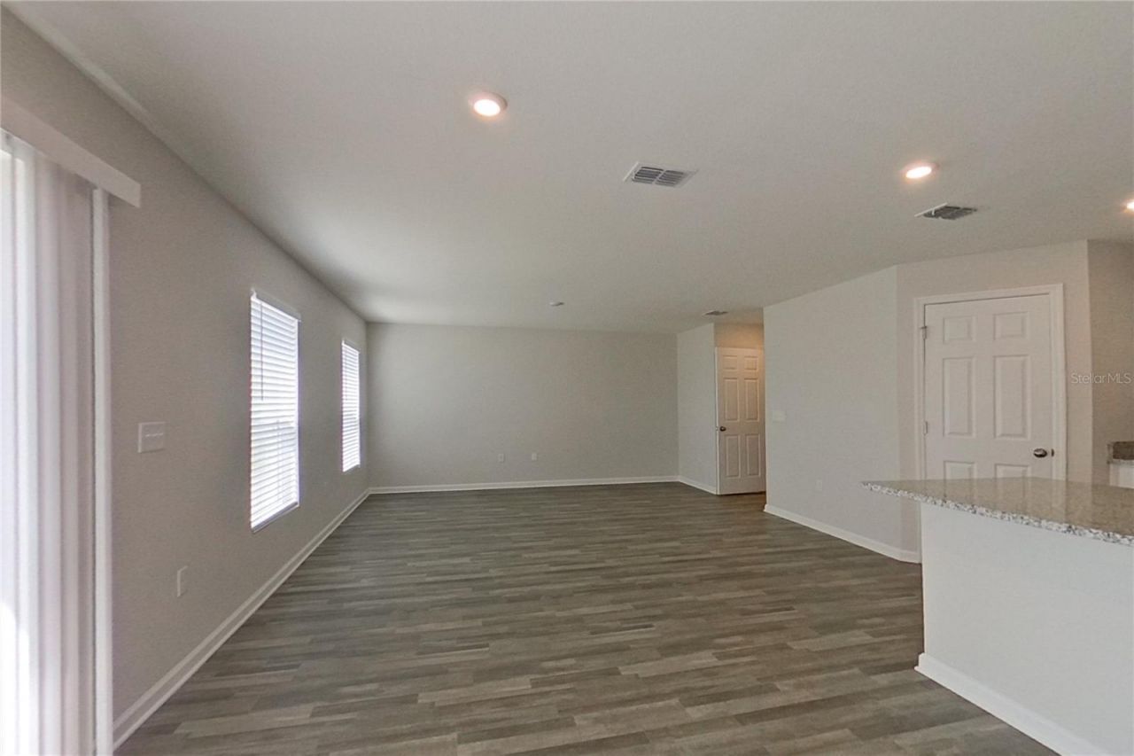 1802 Nebraska Loop , Sumterville, FL 33585 Photo
