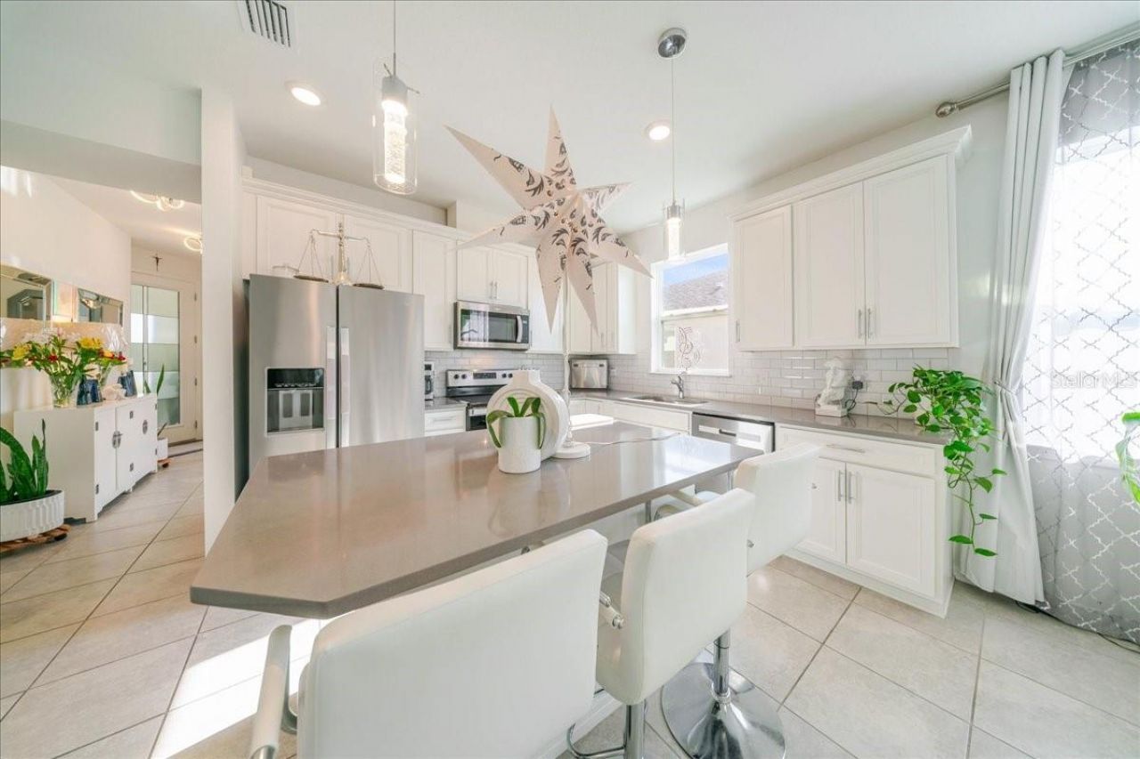 1833 Spring Shower Circle , Kissimmee, FL 34744 Photo