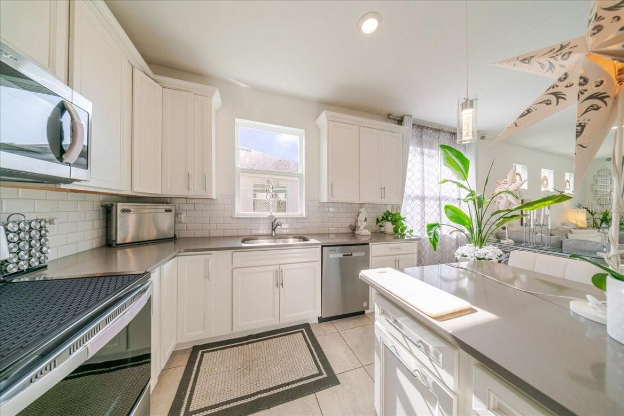 1833 Spring Shower Circle , Kissimmee, FL 34744 Photo