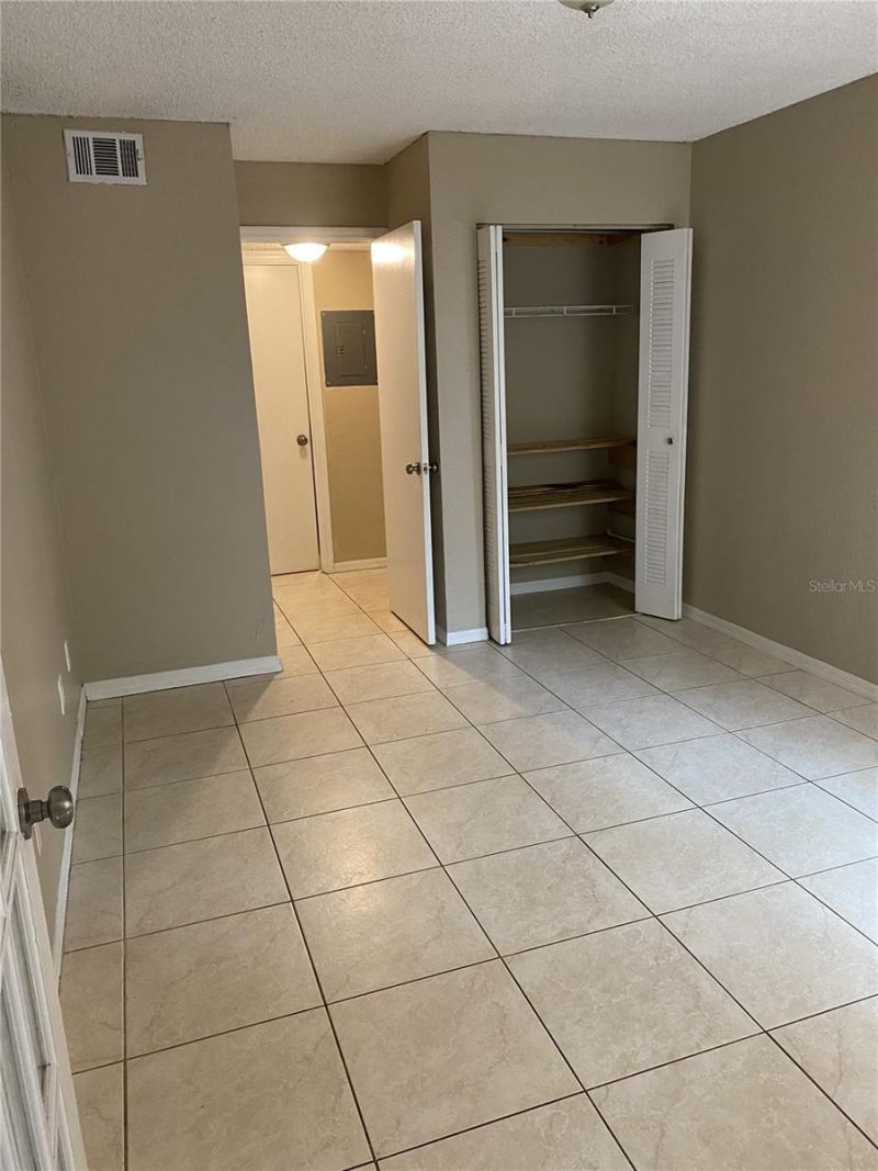 4524 Commander Drive , Unit 1615, Orlando, FL 32822 Photo