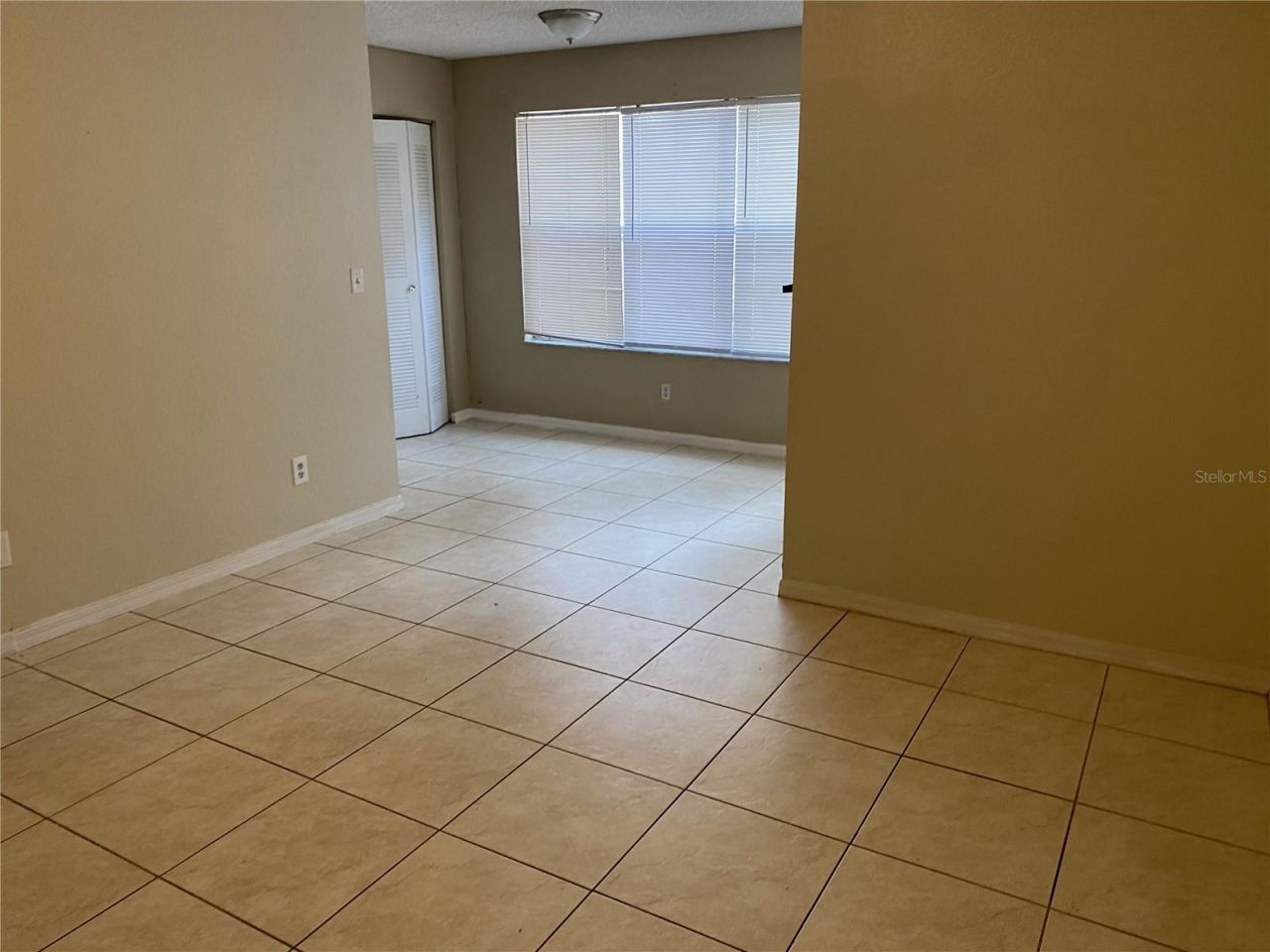 4524 Commander Drive , Unit 1615, Orlando, FL 32822 Photo