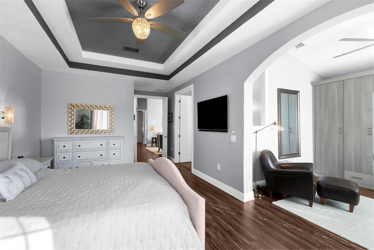 185 Banyan Bay Drive , Saint Petersburg, FL 33705 Photo