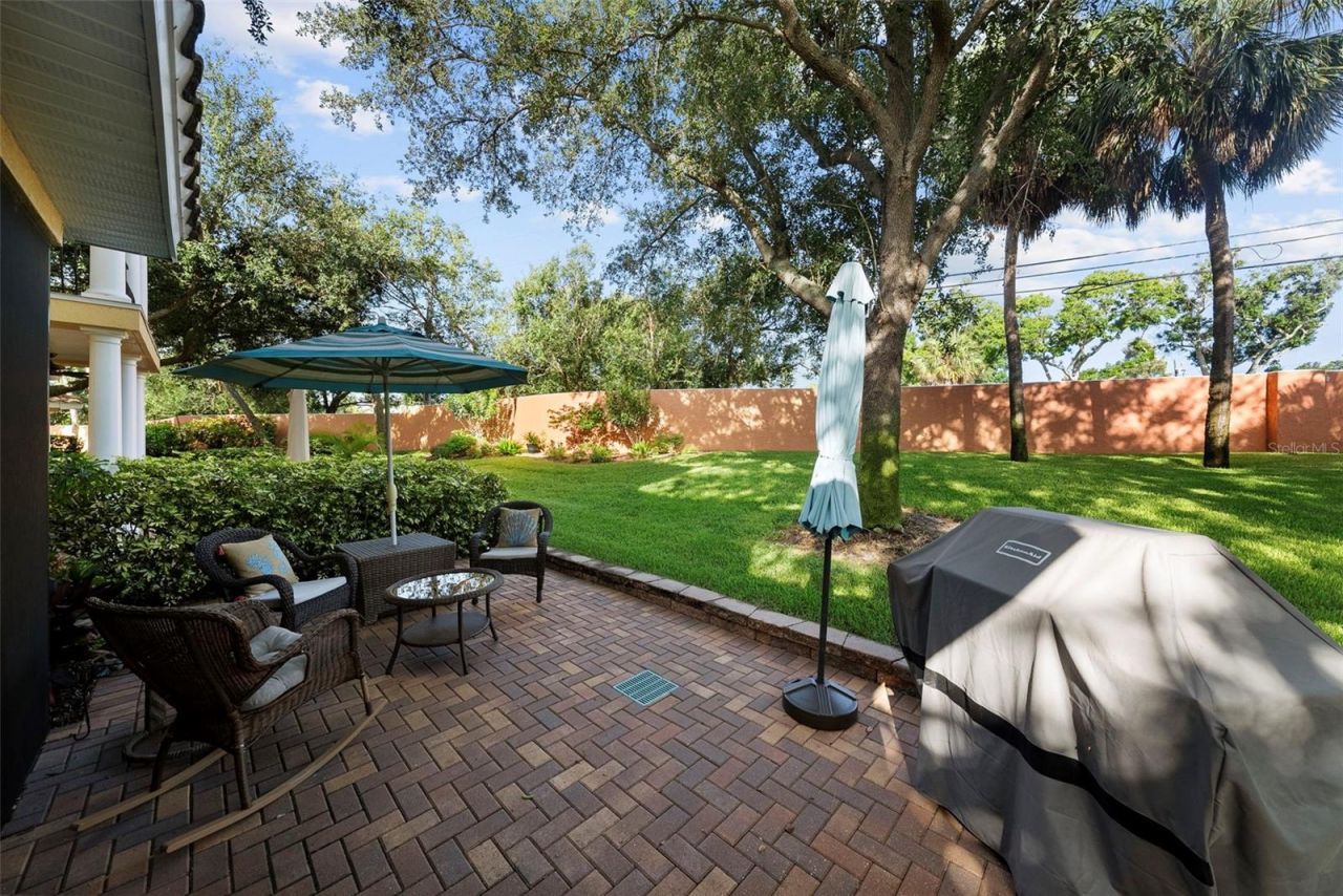 185 Banyan Bay Drive , Saint Petersburg, FL 33705 Photo