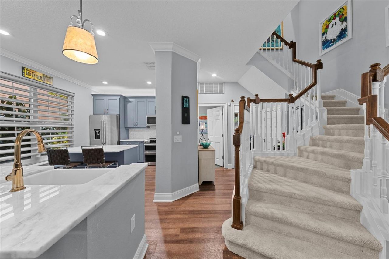 185 Banyan Bay Drive , Saint Petersburg, FL 33705 Photo