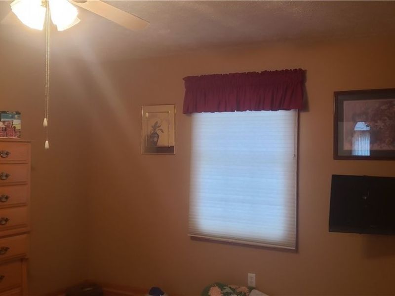 15050 Lake Avenue, Middlefield, OH 44062 Photo 9