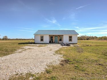 2200 N 166th Road , Mounds, OK 74047