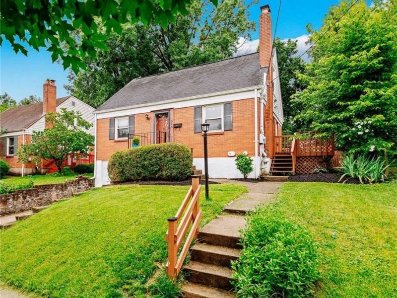 345 Durrell Avenue, Cincinnati, OH 45215 Photo 1