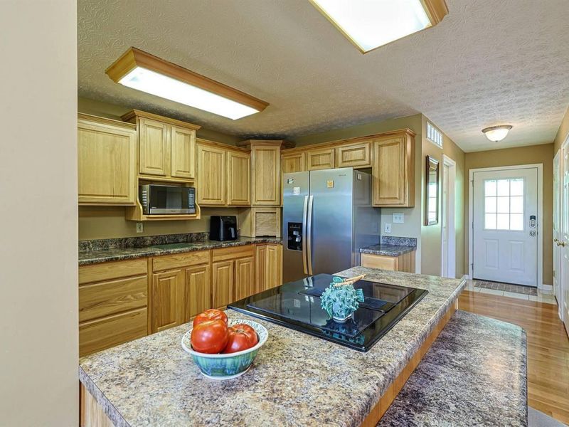 649-650 Lakeshore Loop, Owenton, KY 40359 Photo 17