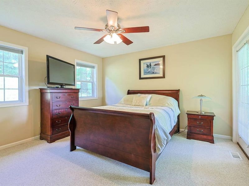 649-650 Lakeshore Loop, Owenton, KY 40359 Photo 19