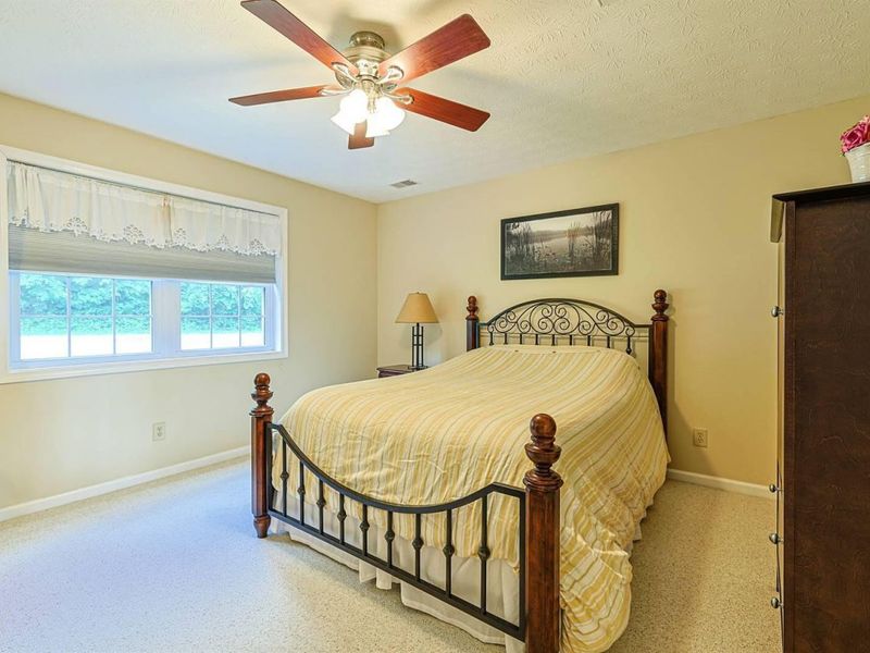 649-650 Lakeshore Loop, Owenton, KY 40359 Photo 24