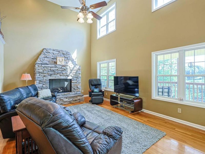 649-650 Lakeshore Loop, Owenton, KY 40359 Photo 8