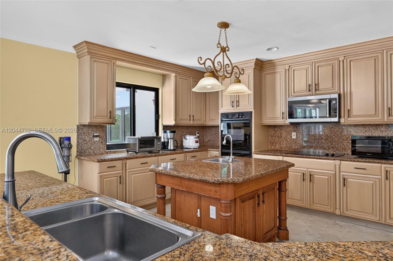 6255 SW 120th St , Pinecrest, FL 33156 Photo