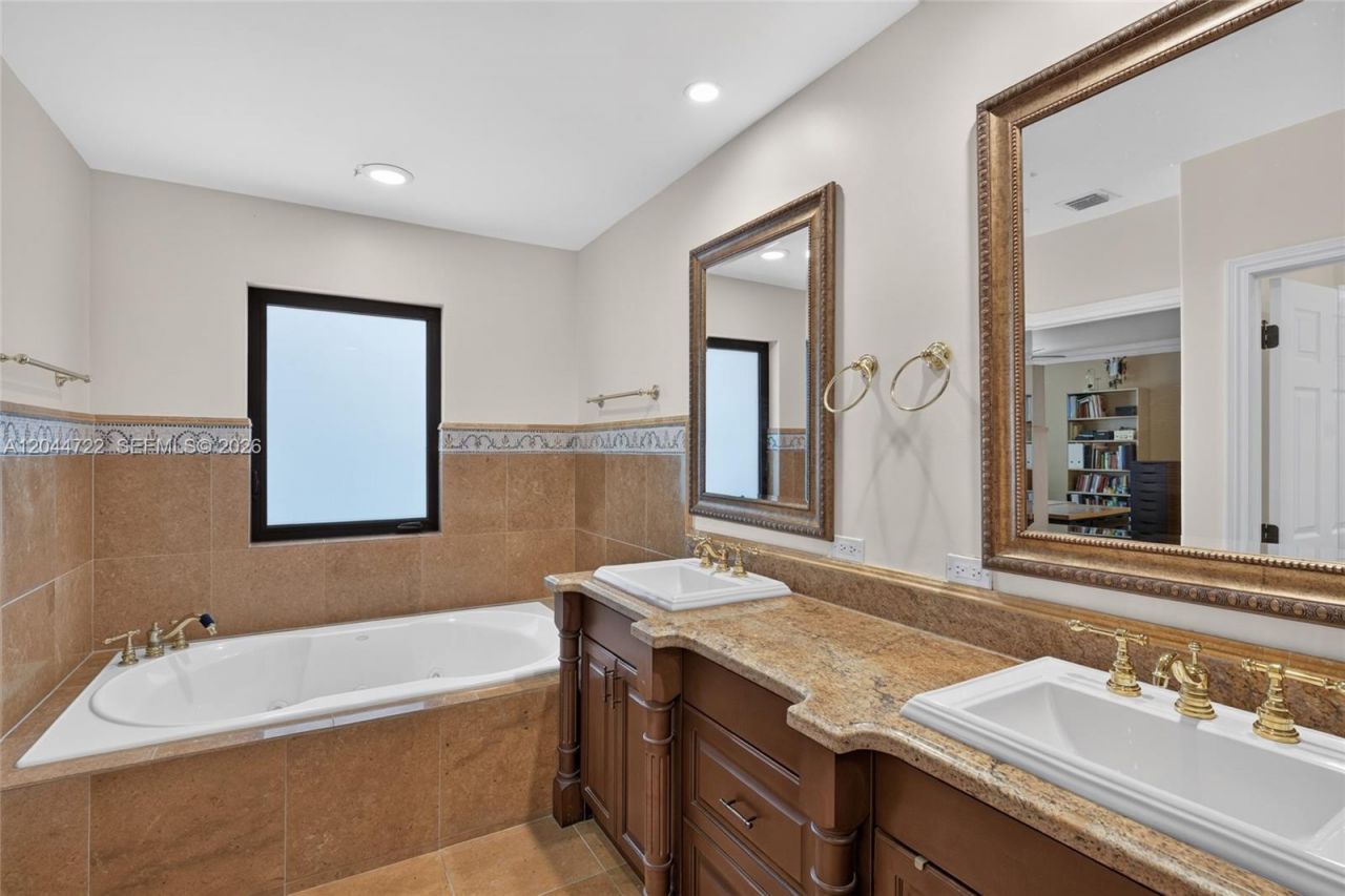 6255 SW 120th St , Pinecrest, FL 33156 Photo