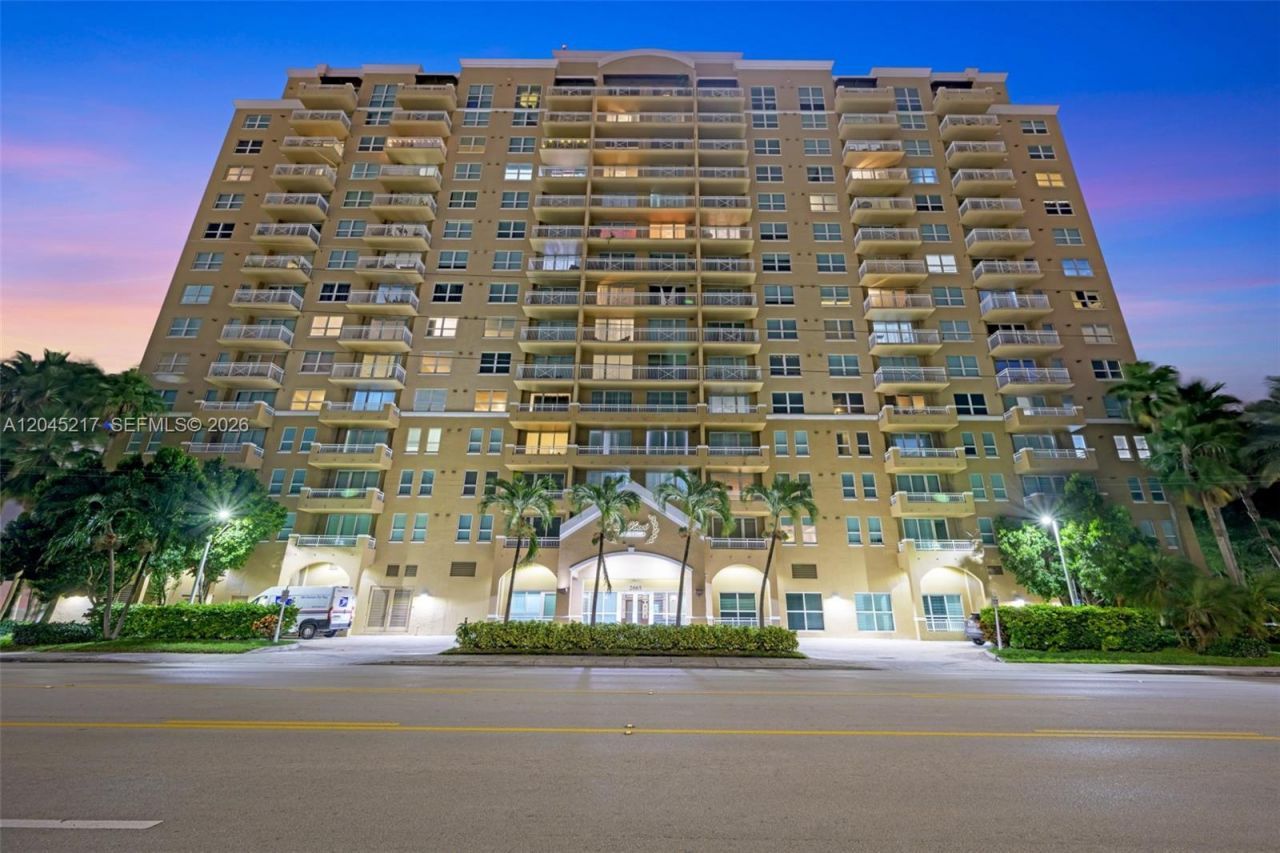 2665 SW 37th Ave, Unit 202, Miami, FL 33133 Photo
