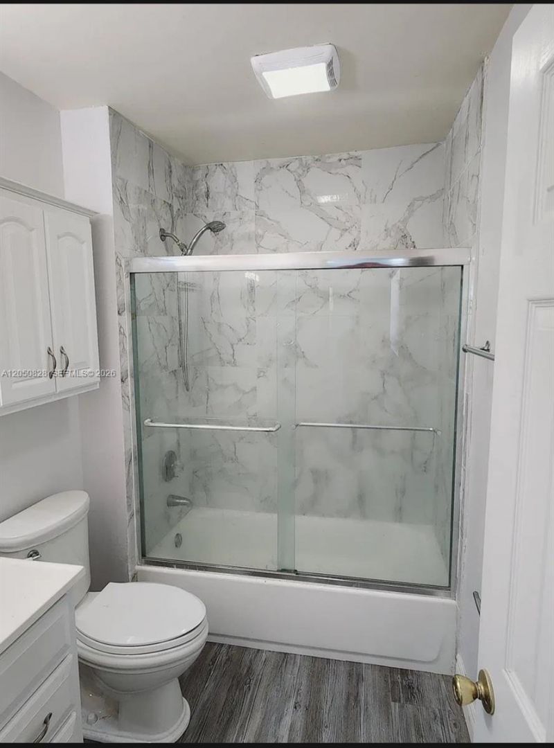 8000 Fairview Dr , Unit 301, Tamarac, FL 33321 Photo
