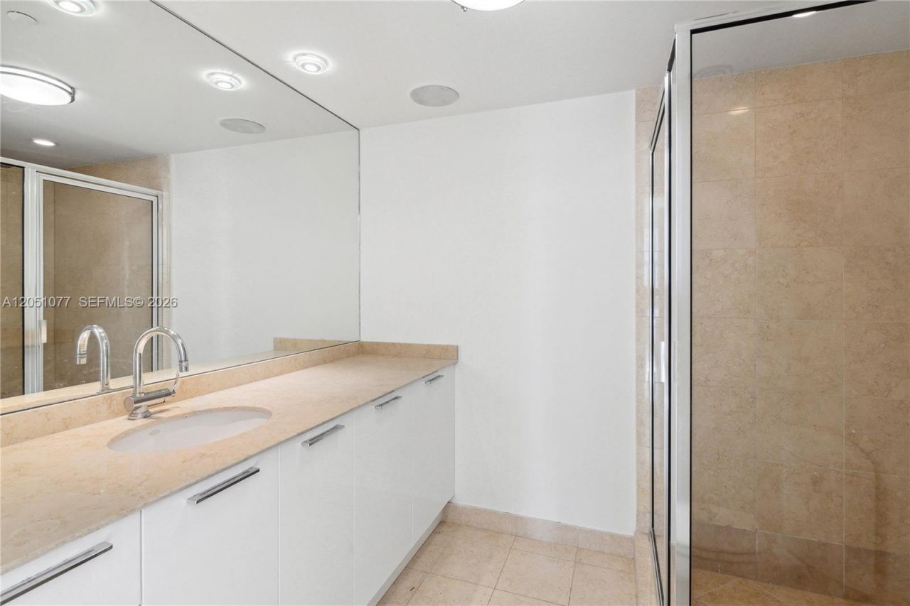 18911 Collins Ave, Unit 901, Sunny Isles Beach, FL 33160 Photo