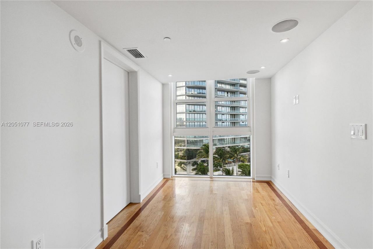 18911 Collins Ave, Unit 901, Sunny Isles Beach, FL 33160 Photo