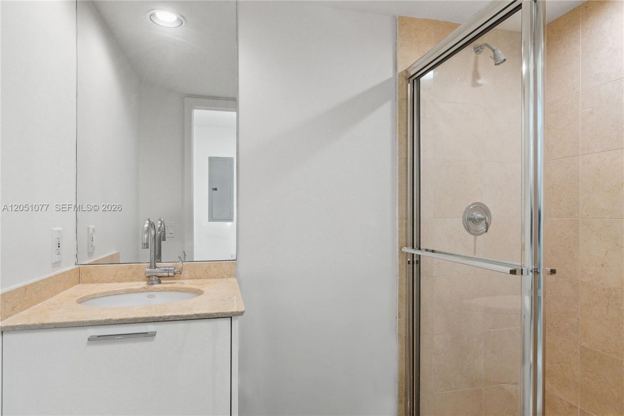 18911 Collins Ave, Unit 901, Sunny Isles Beach, FL 33160 Photo