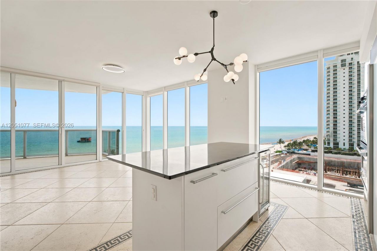18911 Collins Ave, Unit 901, Sunny Isles Beach, FL 33160 Photo