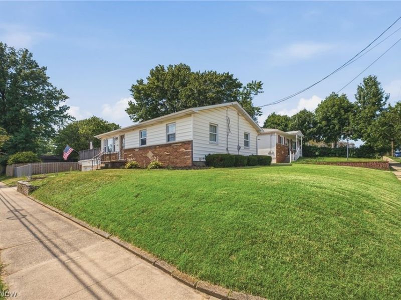 1935 Quayle Drive, Akron, OH 44312 Photo 35