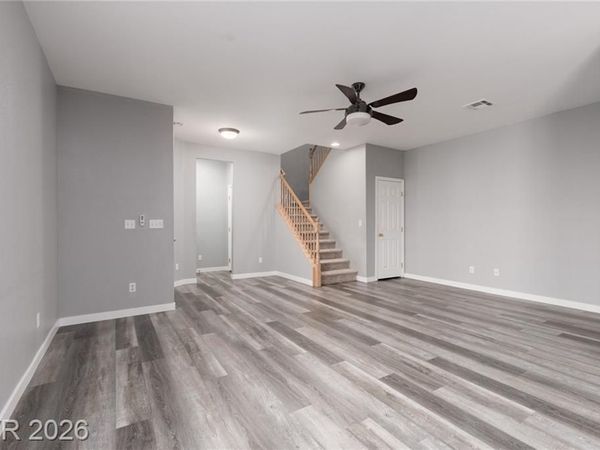 7945 Crimson Point Street, Las Vegas, NV 89149