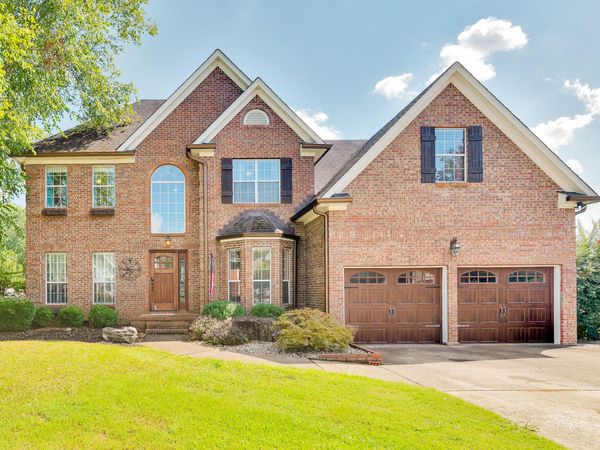 2648 Churchill Downs Circle, Chattanooga, TN 37421