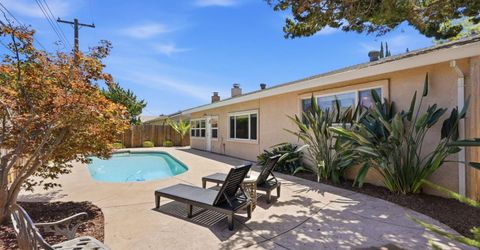 8225 Lake Forest Dr, Sacramento, CA 95826 Photo